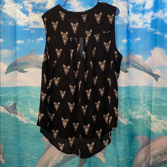 Torrid pug sleeveless shirt - Picture 3 of 4